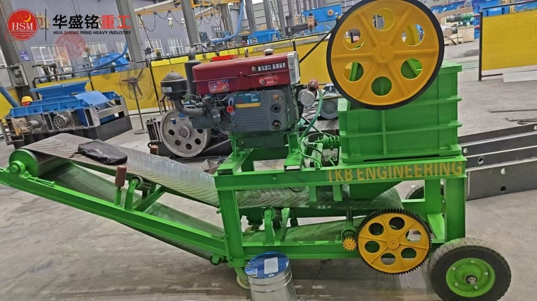 鈦鐵礦對輥制砂機(jī)